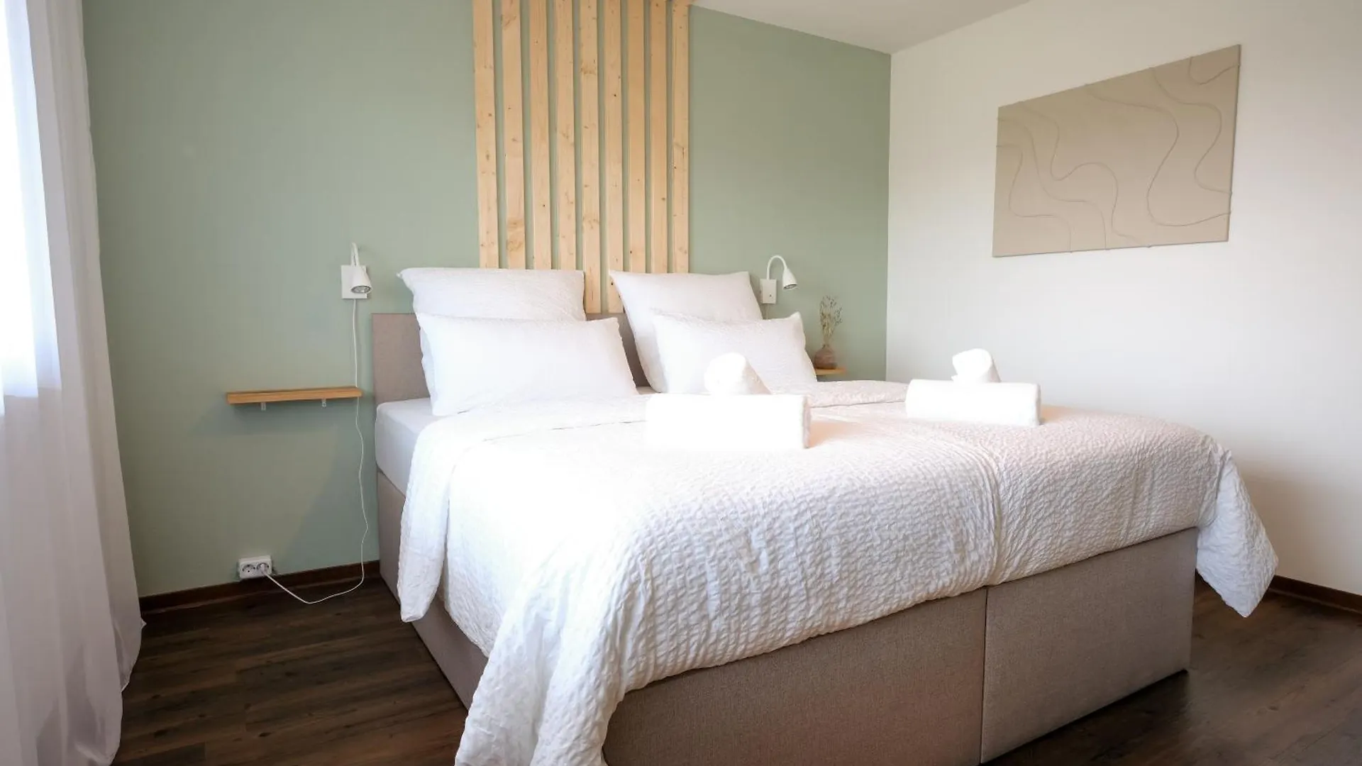 Stadtjuwel I Balkon I 6 Min Zum See Gunzenhausen Apartment